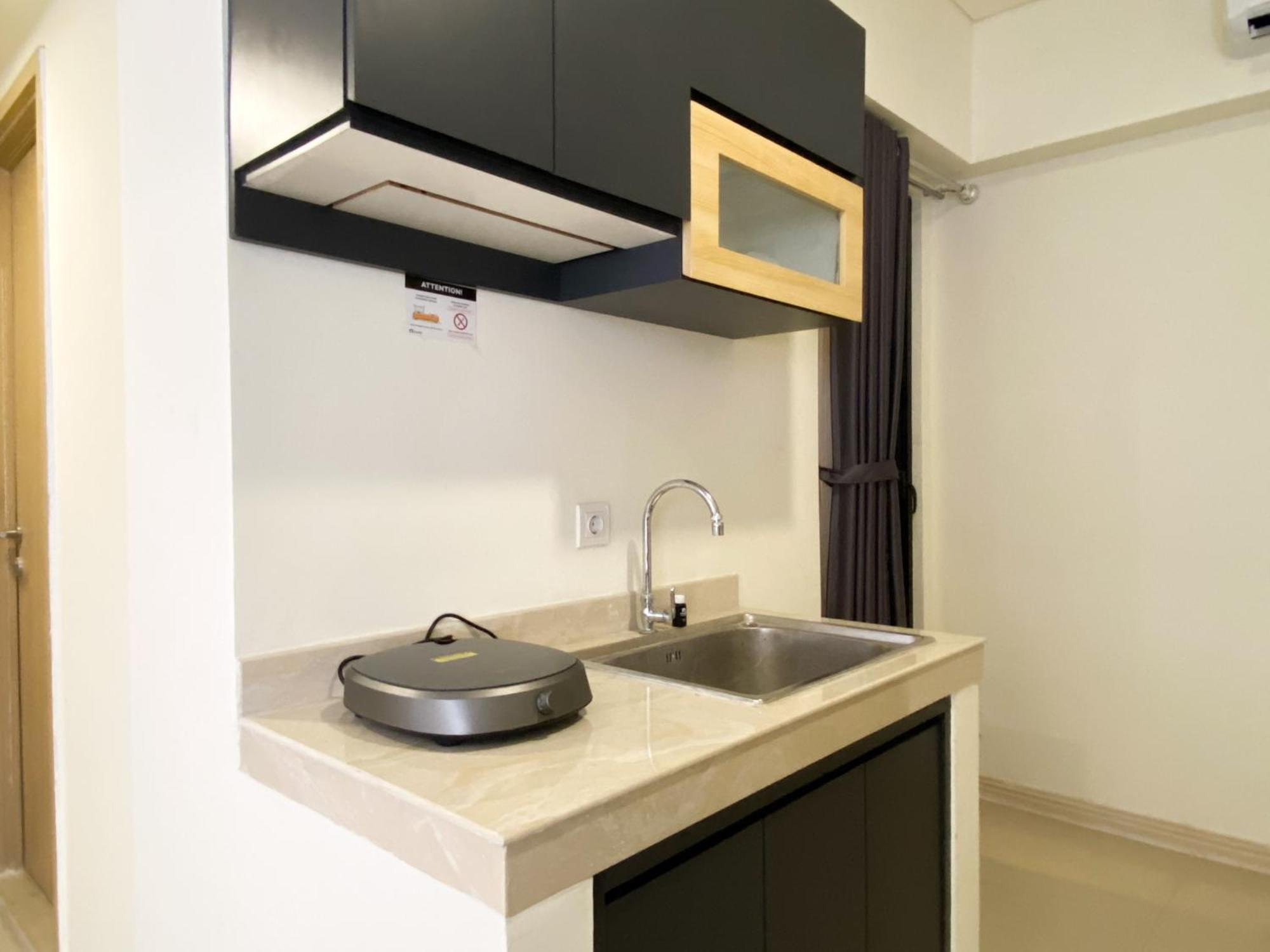 Cozy Living And Simply 2Br At Meikarta Apartment By Travelio Cikarang Bagian luar foto